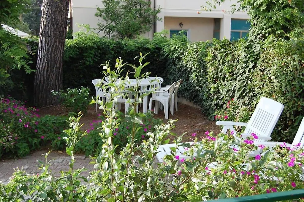 Sweet Cecina Mare Apartment